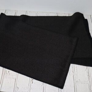 🧣 Van Heusen Black & Gray Chevron Scarf – 11" × 72" Modern Pattern ·